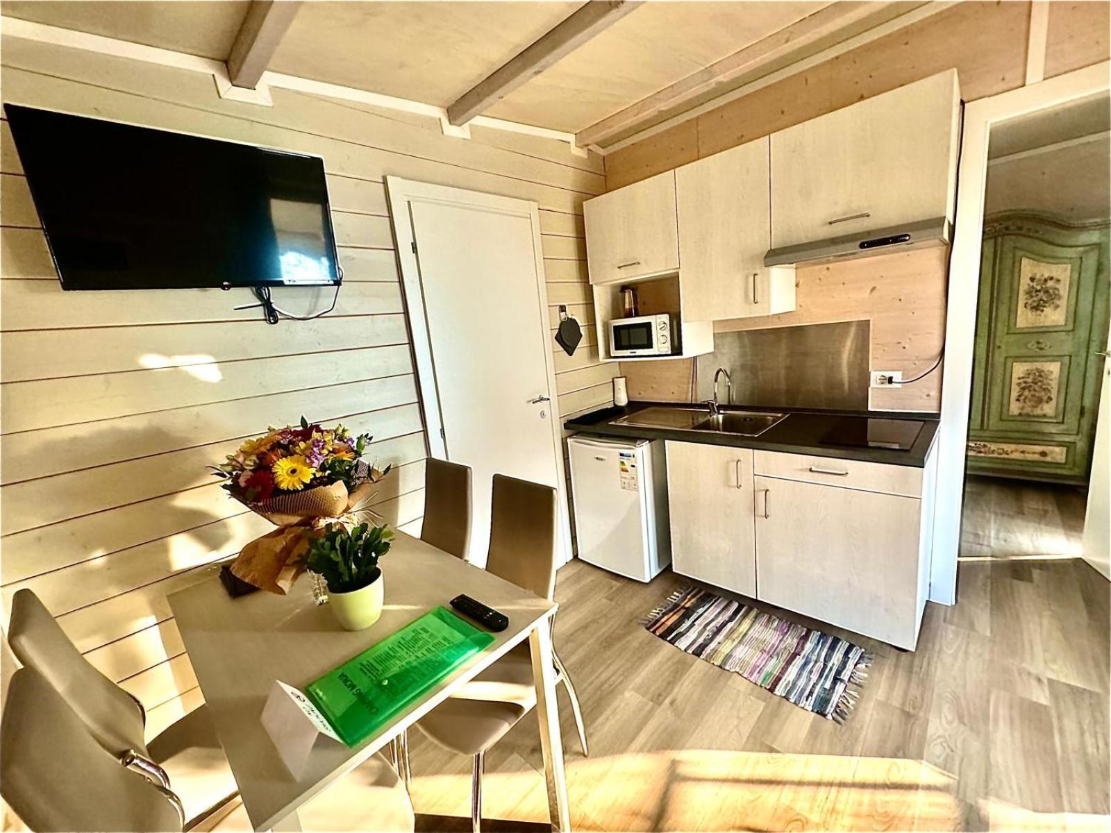 Monja Camping Village Brenzone Extérieur photo